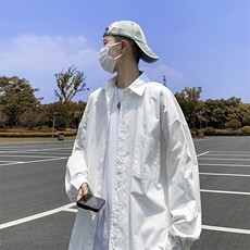 白色