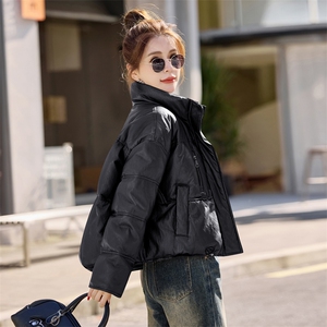 时尚短款PU皮立领羽绒服女2026冬季新款休闲保暖白鸭绒面包服外套图片