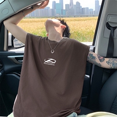 咖啡色