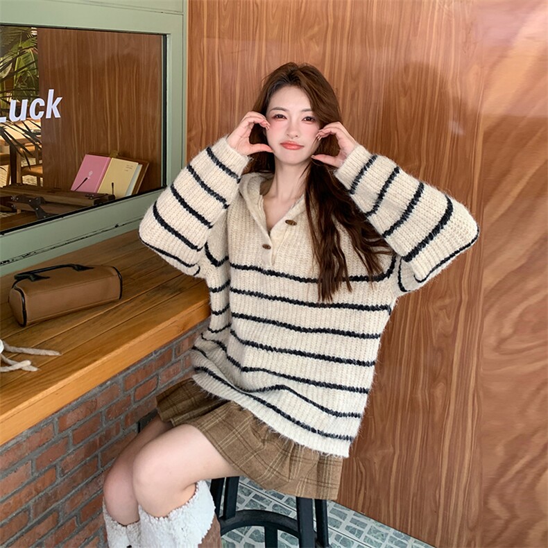 韩版休闲保暖连帽羊毛衫上衣女2025春秋季新款显瘦减龄学院风毛衣,针织衫/毛衣,蝶眷