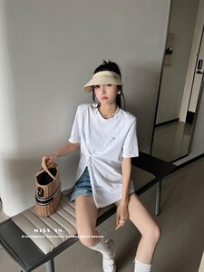 现货 小众设计师款垫肩T 糖果色图片