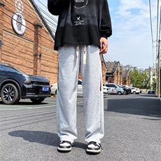 灰色