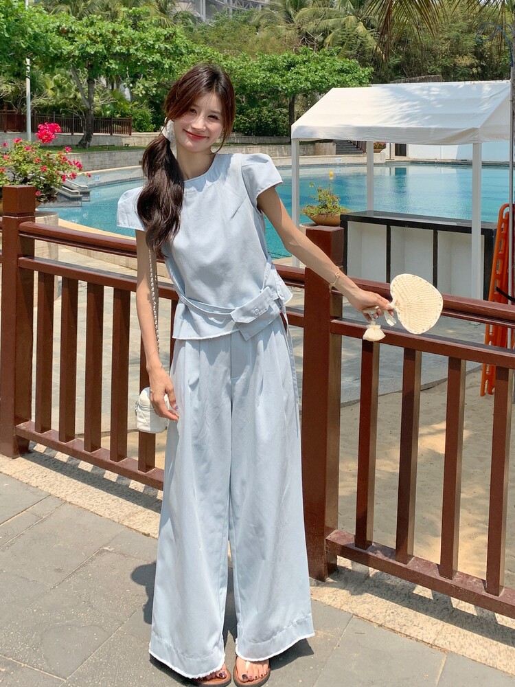 今年流行时尚套装女夏季新款设计感轻薄上衣阔腿裤休闲气质两件套,女装套装/套裙,慧尚2-185