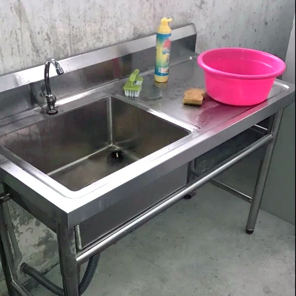 Commercial stainless steel sink with bracket kitchen single and double sinks Wash dishes wash dishes Wash basin with platform canteen