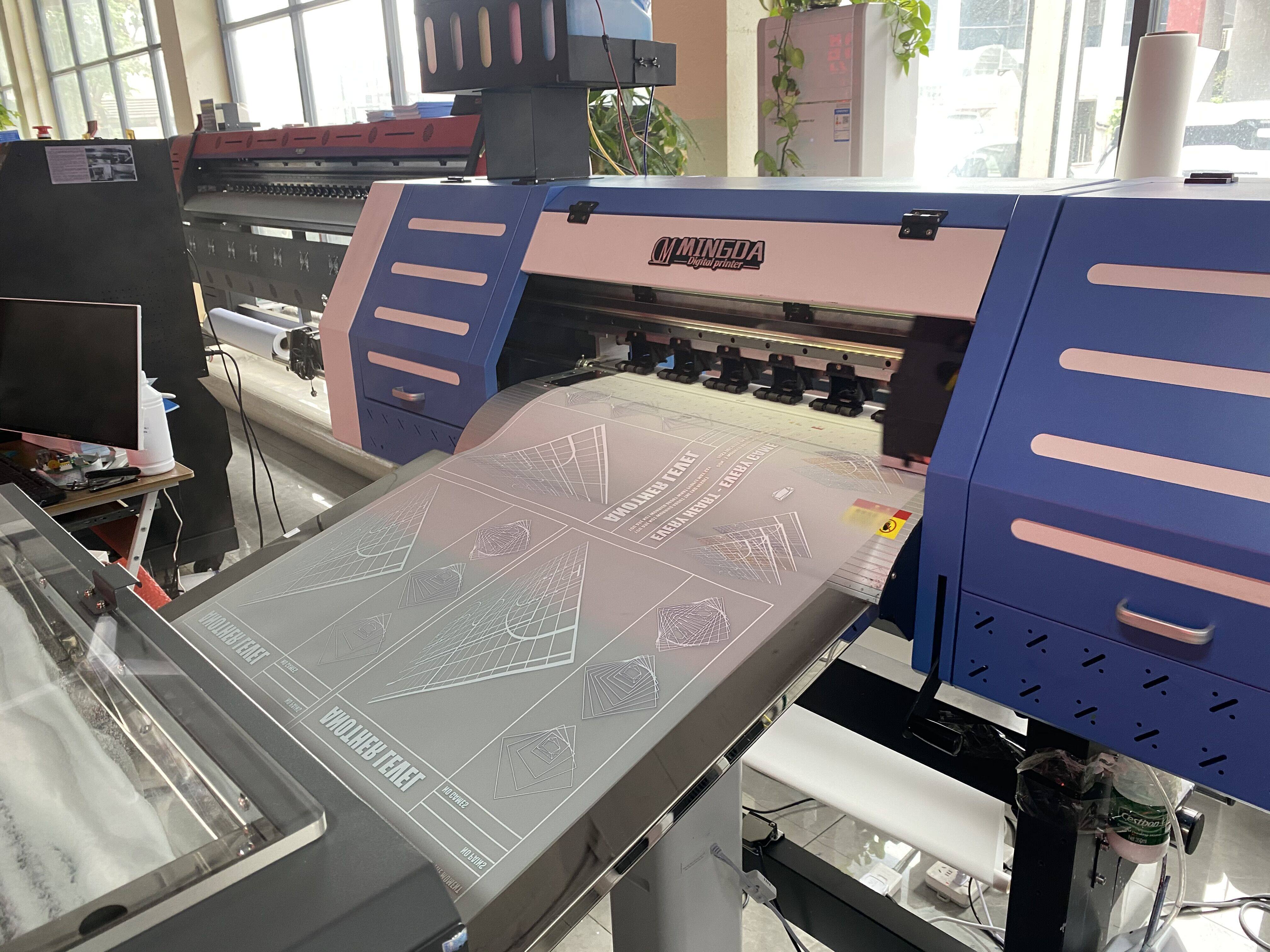 Фото машины pet打印机 白墨打印机 热转印打印机 pu打印机  柯式烫画打印机 Mingda