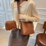 Демисезонная вместительная и большая универсальная сумка через плечо, изысканный стиль, коллекция 2021