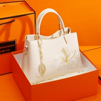 Белая желтая подарочная коробка, подарок на день рождения