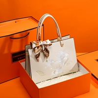 Белая желтая подарочная коробка, подарок на день рождения