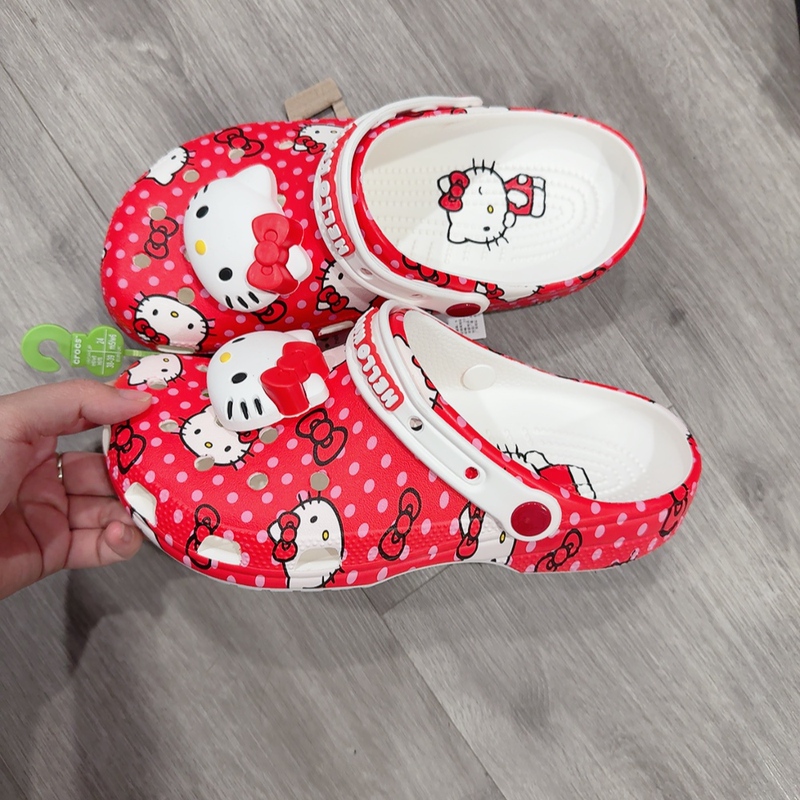 Crocs Sandals, Clogs, Beach Shoes, Spongebob and Patrick Star from the Us Crocs Sandals, Clogs, Beach Shoes, Spongebob and Patrick Star from the Us