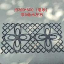 Wrought iron gate accessories iron welding horizontal flower wrought iron door two flowers two flowers and five flowers in the middle decorative wrought iron