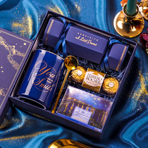 Birthday gift to give girlfriends to boyfriends with hand gifts happy senior sense ceremony gift box practical small gifts