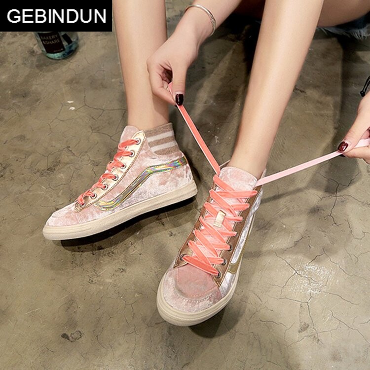 GEBINDU2023 Spring and Autumn New in Wind Han Edition Women's Vertical Flat Solid Sweet Chic High Help Shoes