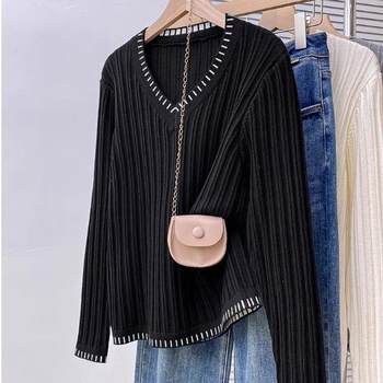 Autumn and winter loose slimming and stylish v-neck right shoulder knitted top for age reduction pullover sweater trendy and soft inner wear 1027k