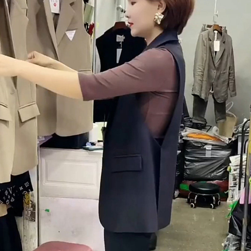 Suit vest woman little sub 2022 spring and summer new foreign palate with lean trend fashion open fork holder jacket trendy
