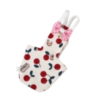 Маленькая вишня