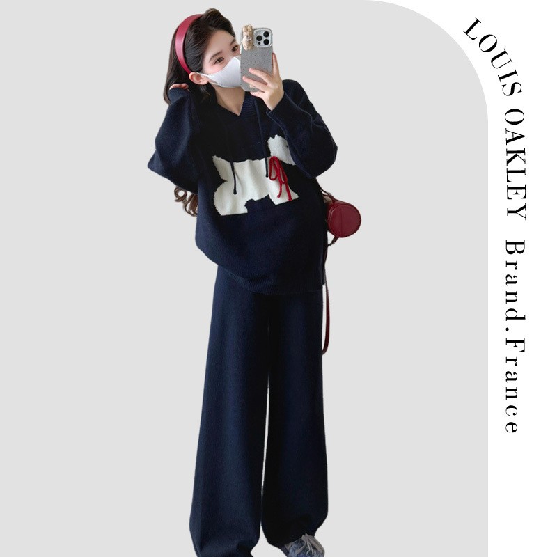 French Louis Oakley Maternity Wear Autumn and Winter Fashion Embroidered Puppy Hooded Sweater Casual Wide-Leg Pants Suit French Louis Oakley Maternity Wear Autumn and Winter Fashion Embroidered Puppy Hooded Sweater Casual Wide-Leg Pants Suit