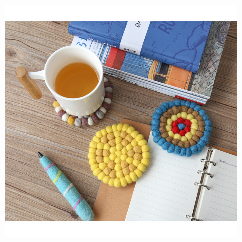 New * zakka forest handmade colorful wool felt ball ball coaster Wool felt heat insulation placemat 10cm