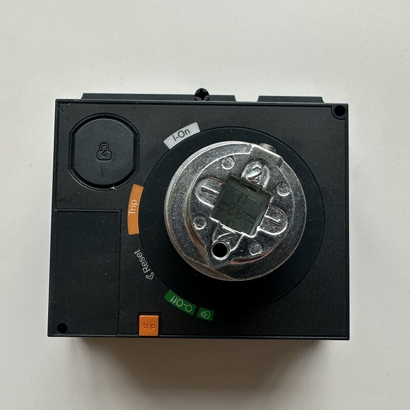 Розетка 施耐德cvs/nsx100/160/250a塑壳断路器标准延伸旋转手柄lv429338t Schneider electric