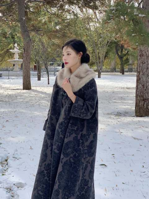 Zisi Bach dark cloud red fox fur collar cotton retro and linen jacquard coat 2023 woolen ຫນາ