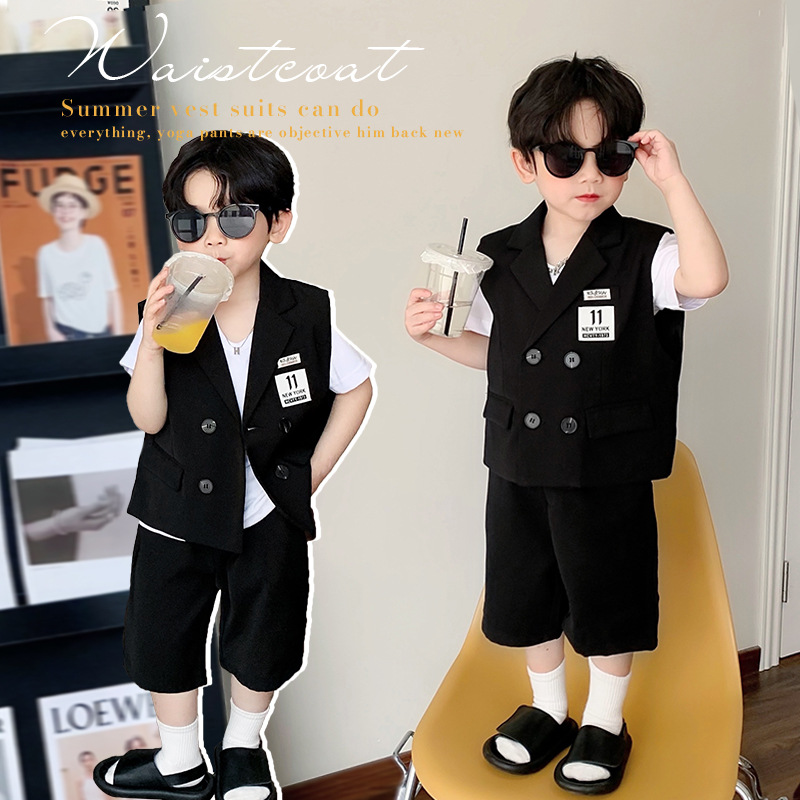 Boy's Little Summer Summer Han Boy Fried Street Handsome Children's Leisure Dress Show Show Dress