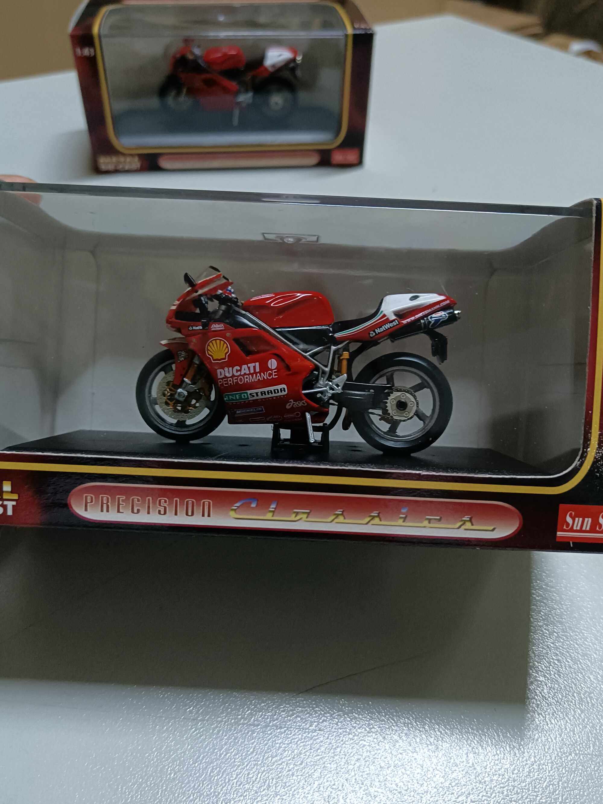 1/43 SUNSTAR DUCATI HYPERSPORT 996 SPC RED | eBay