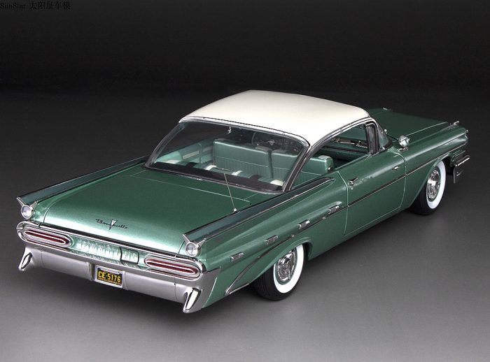 No287ミニカー1/18箱あり 1959 Pontiac Bonneville 1/18 Sunstar 1959 Pontiac Bonneville hard top die cast model comeo