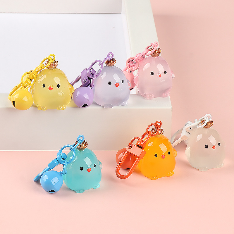 Glow-In-The-Dark Crown Chicken Keychain ins Sweet Girly Best Friend Gift Backpack Pendant Couple Gift Accessories