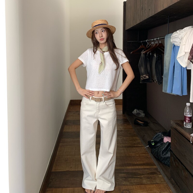 Threesan's "Annual Pants of the Year": Korean-Style Mixed White Straight-Leg Floor-Length Pants, Relaxed Soft Denim for Women, Suitable for All Seasons Threesan's "Annual Pants of the Year": Korean-Style Mixed White Straight-Leg Floor-Length Pants, Relaxed Soft Denim for Women, Suitable for All Seasons