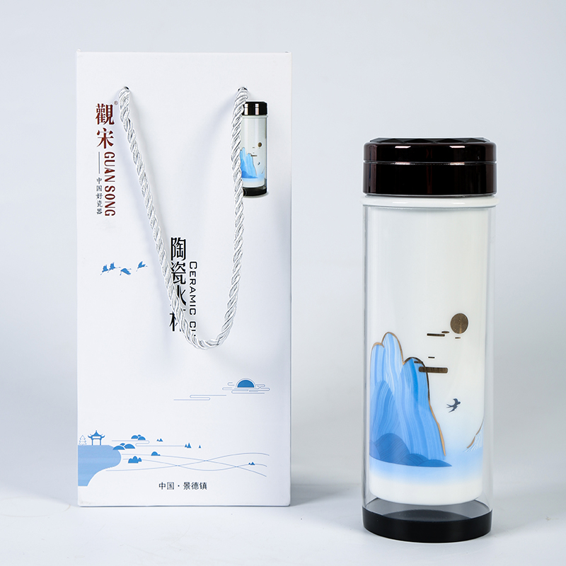 Concept of jingdezhen blue and white porcelain of song dynasty high mountain water long ceramic cups with a cup of hot water cup heat - resistant glass office cup