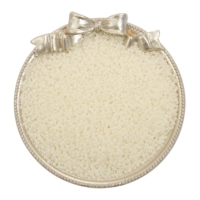 Бежевый 2 мм около 2700 штук