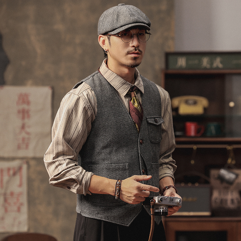 Amei Casual Style British Retro Tweed Suit Vest for Men, Autumn Casual Hunting Vest with Herringbone Pattern Workwear Vest