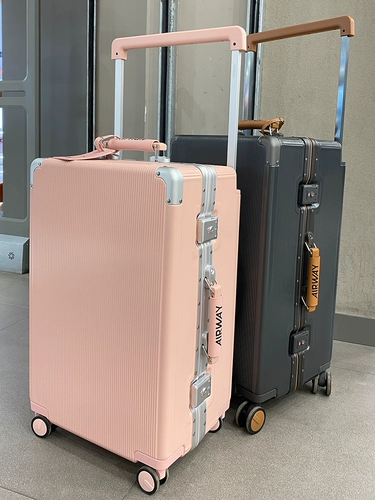 Японский универсальный чемодан, 26 дюймов