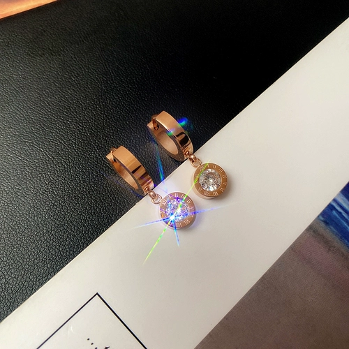 Tide, небольшие дизайнерские серьги из нержавеющей стали, не выцветает, популярно в интернете, тренд сезона, простой и элегантный дизайн