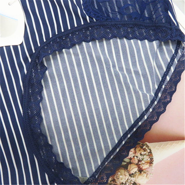 3 ຊິ້ນຂອງການຂົນສົ່ງຟຣີ Caitian 36162 low-waisted flat-angle ice silk striped fabric dry antibacterial quick-drying lace women's underwear