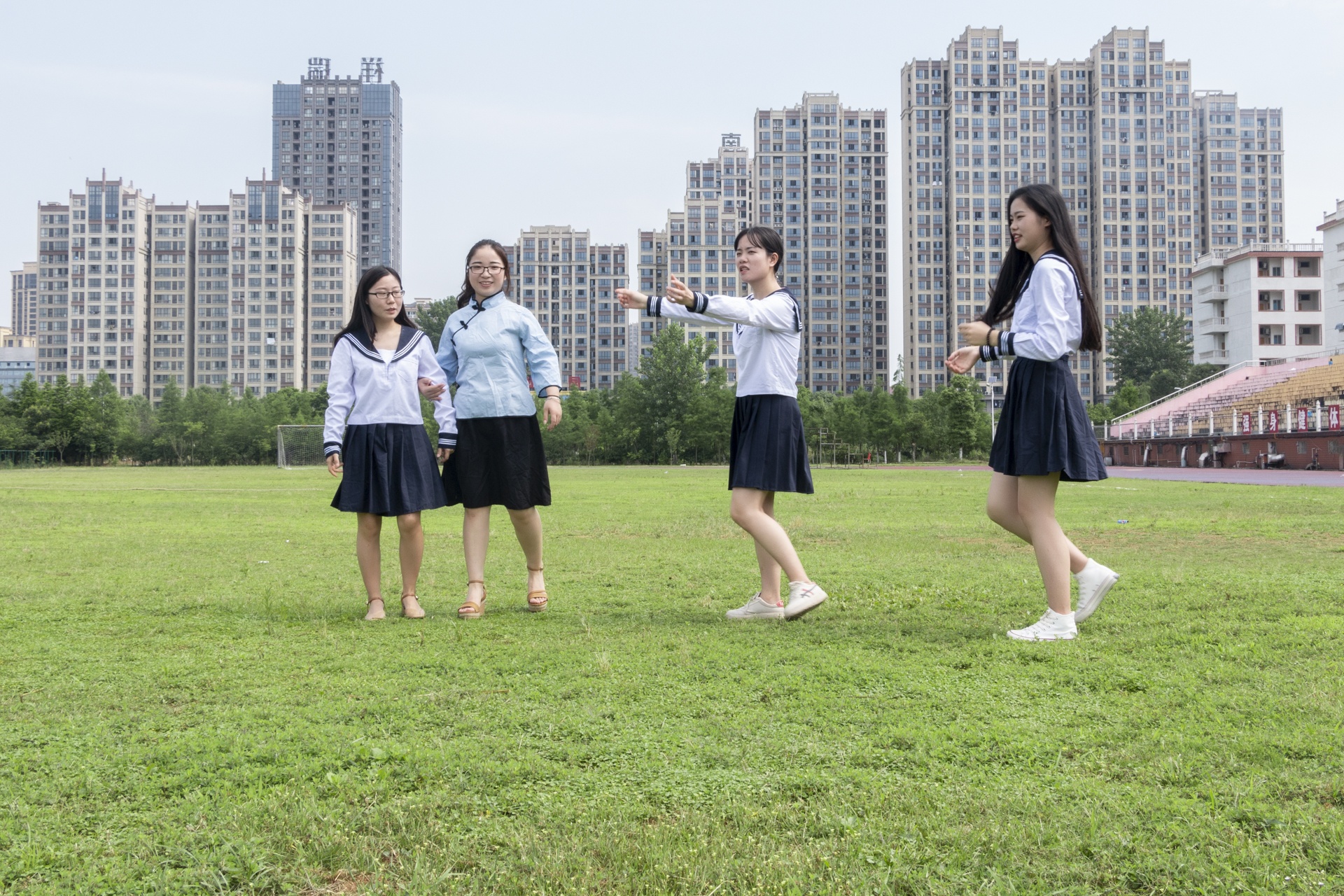 2019湖南应用技术学院毕业纪念册 常德  第13张