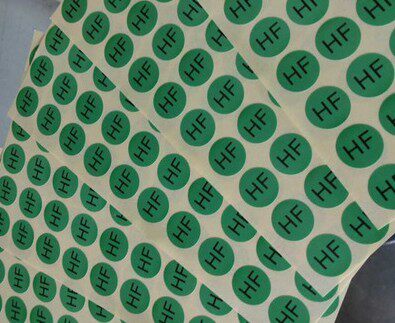 Spot plus sticky 30MM environmentally friendly halogen-free self-adhesive label sticker green HF sticker can be customized printing