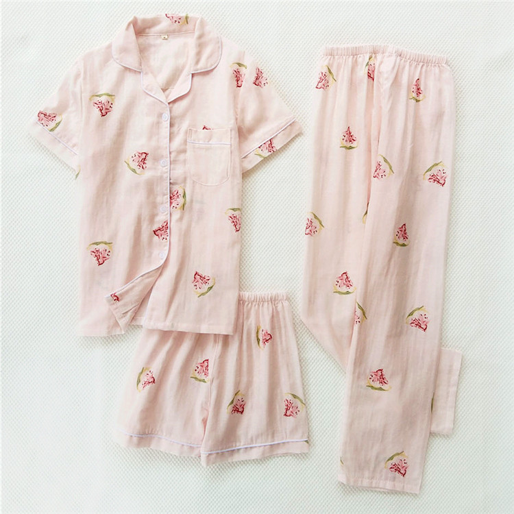 sợi bông Pyjama ba mảnh bộ womens mùa hè tay áo ngắn quần short hai lớp gạc mùa xuân và mùa thu bông nhà quần áo thiết mỏng.