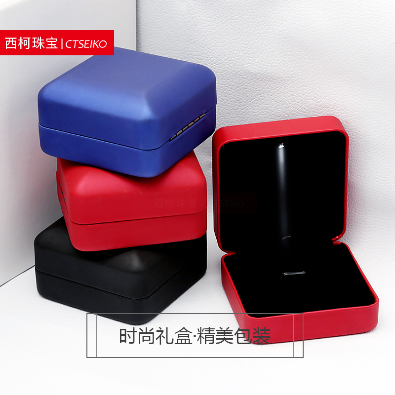 High-grade LED light badge box brooch jewelry flashing badge PU leather packaging box engraved printing