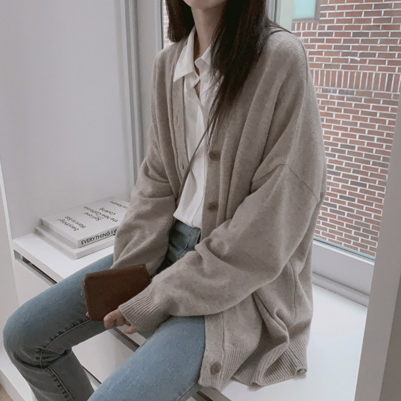 Loose outer wear retro Japanese lazy style Korean version thin sweater jacket early autumn new knitted cardigan women spring and autumn