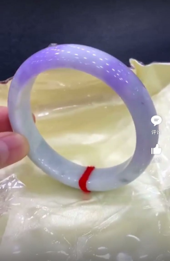 Old pit A stock emerald hibiscus floating flowers red emerald color violet ice seed Zhengyang green ice blue water Zhengyu Jade Bracelet