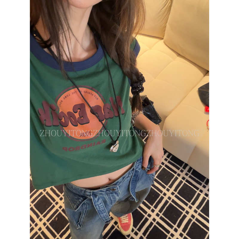 【Heart of the Wilderness】Zhou Yitong's New Niche American Retro Sleeveless Loose Short Casual Slimming Vest for Women