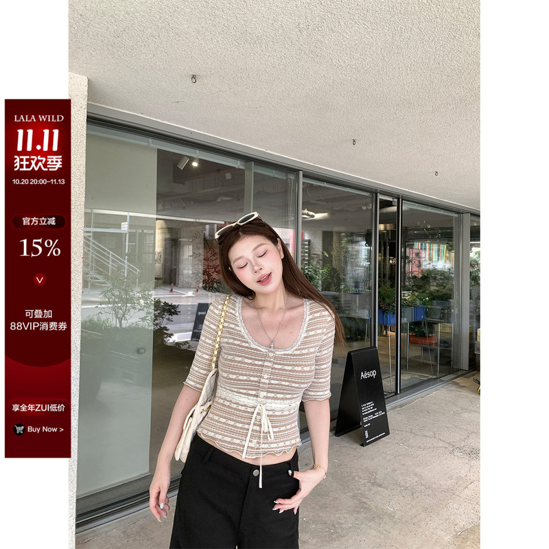 Wild Spicy Lace Soft Dream Slightly Chubby Mmu-Neck Lace Top French Mid-Sleeve Slim Short Sweet Style T-Shirt Wild Spicy Lace Soft Dream Slightly Chubby Mmu-Neck Lace Top French Mid-Sleeve Slim Short Sweet Style T-Shirt