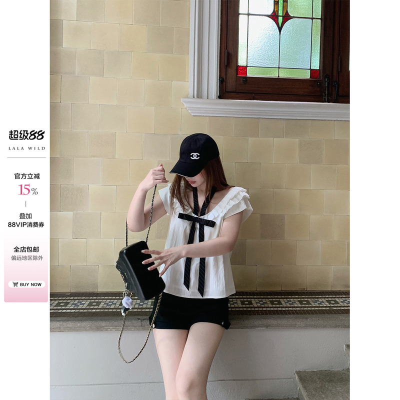 Wildly Stylish, Yang Chaoyue's Same Style, Slightly Chubby Girl's Preppy Style Bow Halter Ruffle Shirt, Plus-Size Top Wildly Stylish, Yang Chaoyue's Same Style, Slightly Chubby Girl's Preppy Style Bow Halter Ruffle Shirt, Plus-Size Top