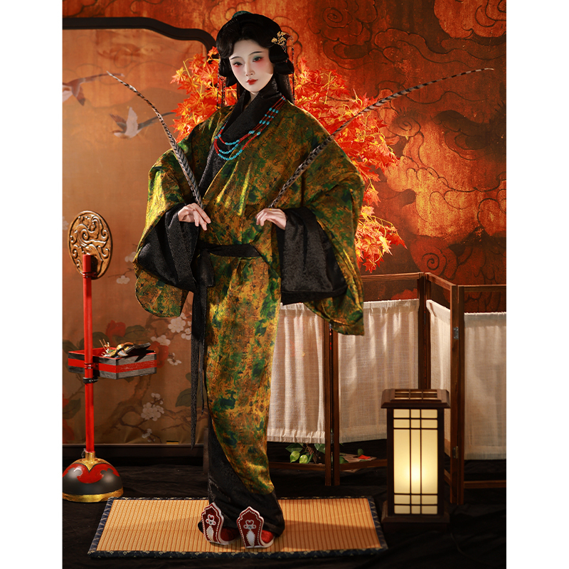 Shan Jingyan【Mu Qing】Reconstructed Western Han Dynasty Curved Hem Cross-Collar Large Sleeve Shirt Hanfu 2026 New Summer Thin Style for Daily Wear Shan Jingyan【Mu Qing】Reconstructed Western Han Dynasty Curved Hem Cross-Collar Large Sleeve Shirt Hanfu 2026 New Summer Thin Style for Daily Wear