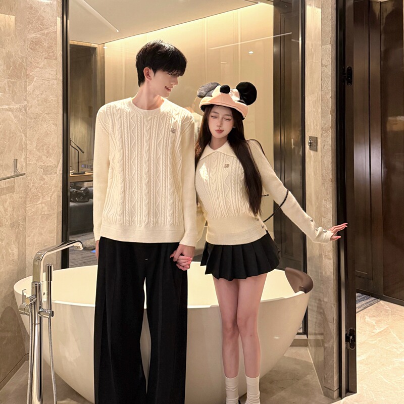 Couple's Knitwear with a Turn-Down Collar, Unisex Tops, 2026 New Autumn and Winter Twist Pullover, Preppy Style Sweater, Trendy