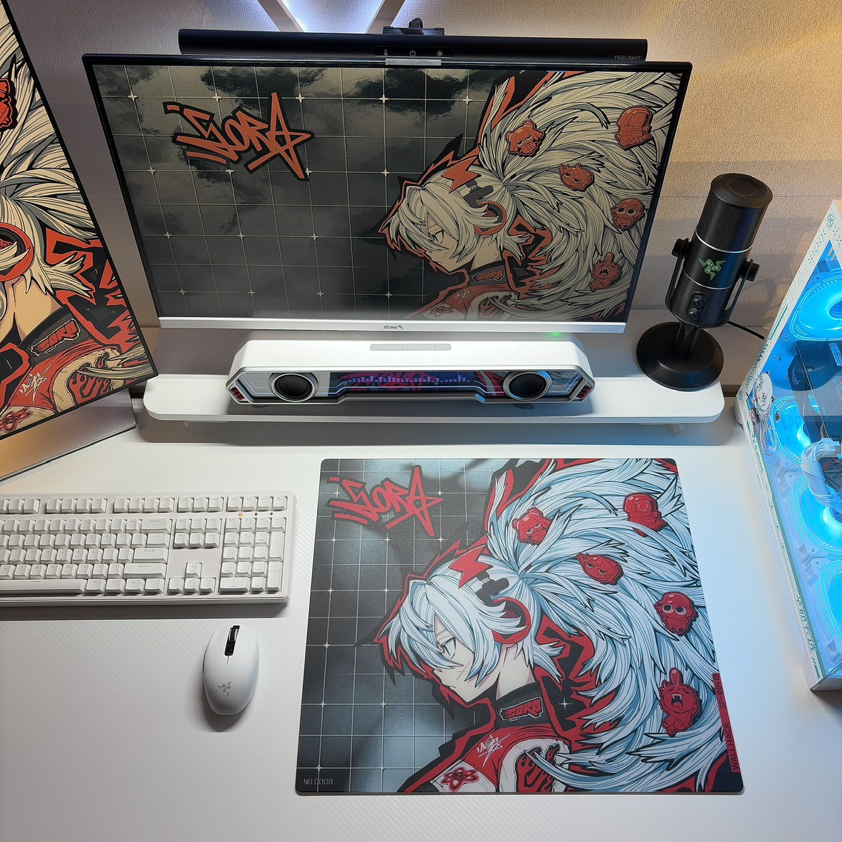 电竞装备的秘密武器：Wallhack沃哈克飞袖与Skypad玻璃鼠标垫