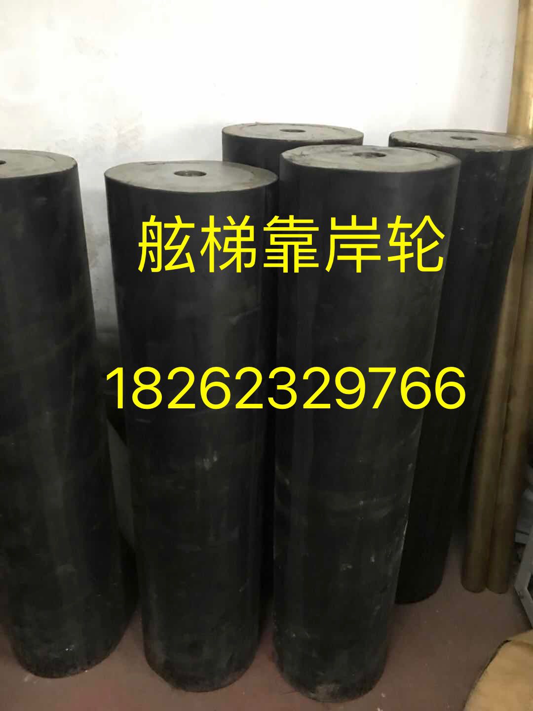 Gangway roller protective wheels aluminium alloy flat pier ladders widening by onshore terraces bridge pier terraces gangway ladders