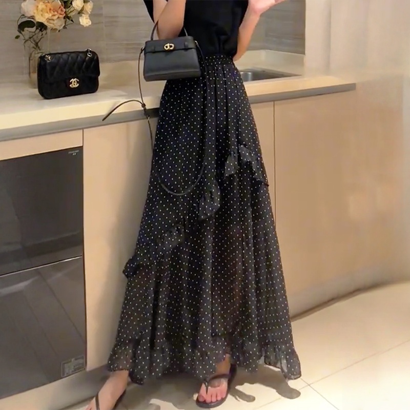 太いmmの薄い水玉模様のスタイリッシュな黒の美しい流れるようなロングスカート、夏の新作デザイン、フリルAラインスカート