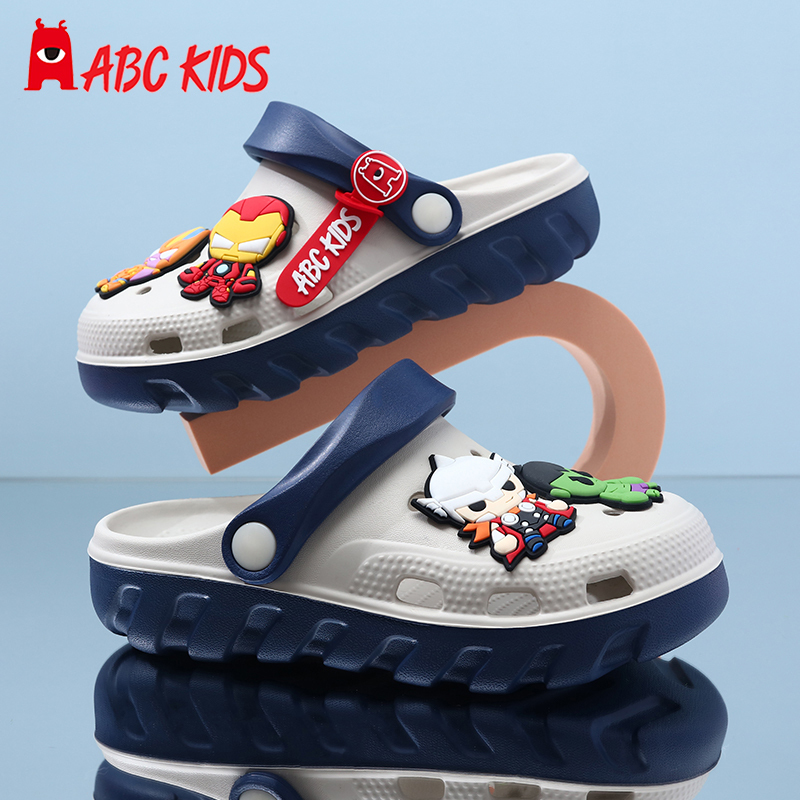 Children's Croc Shoes Summer Non-Slip Soft Sole Boys' Slippers Big Kids Outdoor Indoor Boys' Beach Shoes Sandals