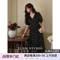 Xiaolis homemade plus size womens clothing French V-neck waist slimming drapey chiffon floral dress summer fat mm skirt